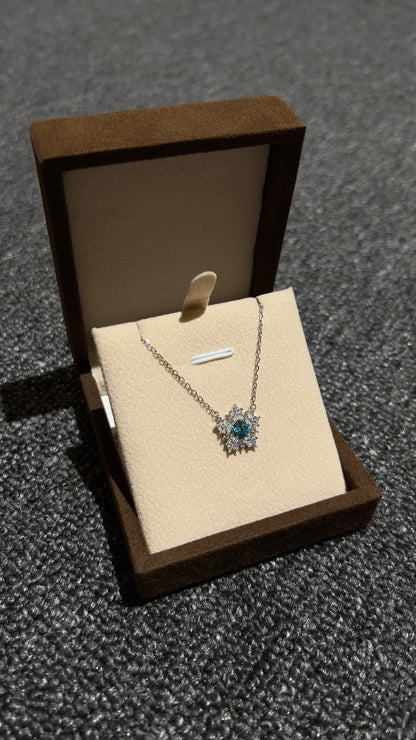 قلادة ثلج ازرق ايطالية