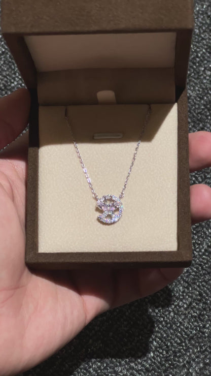 قلادة الفراشة العالقة ايطالية